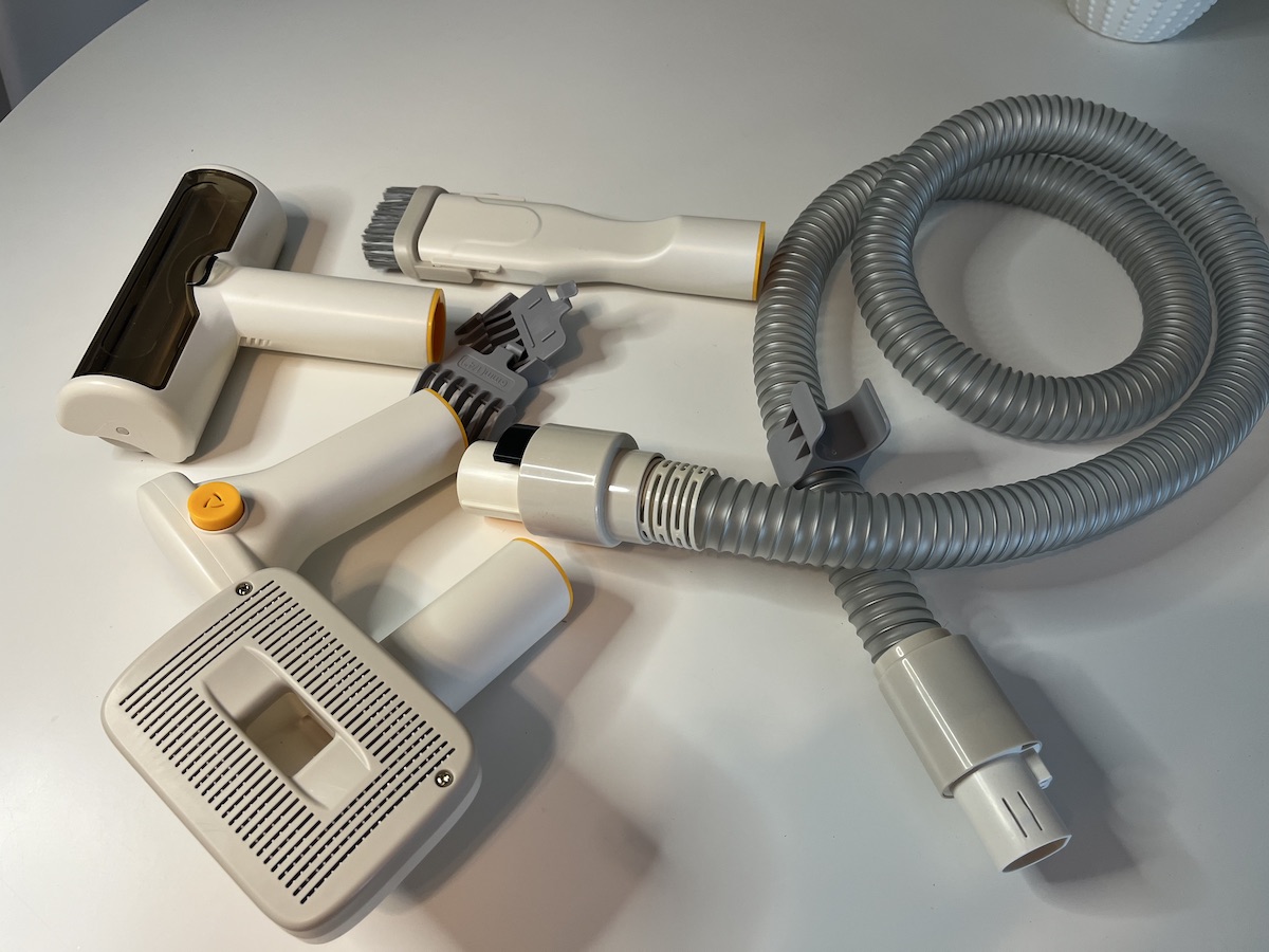 Different attachments for Palfur grooming kit