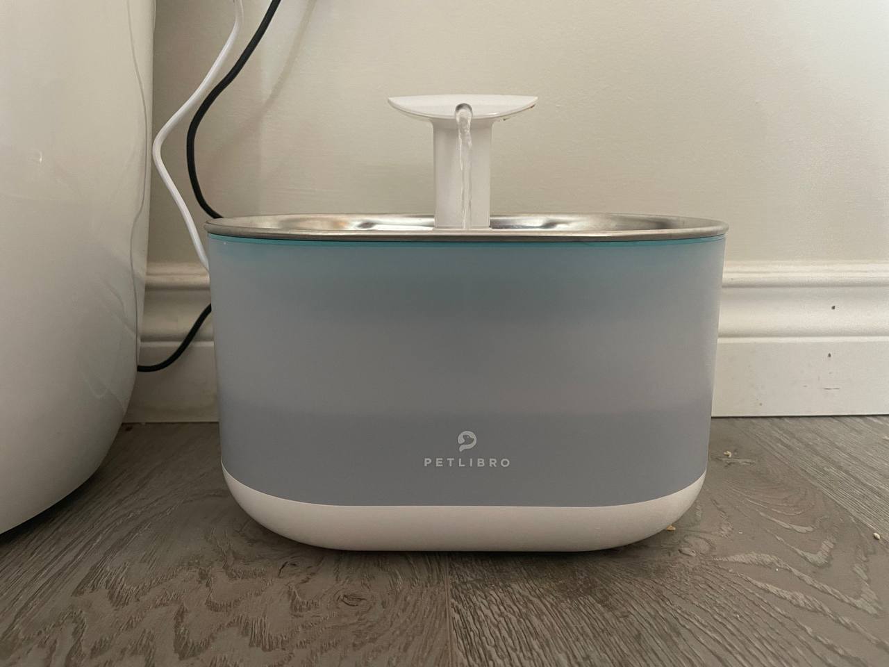 Petlibro Cat Water Fountain fits my design in the living room
